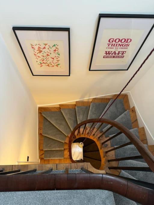 فيلا The Stirling Townhouse المظهر الخارجي الصورة